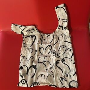 BAGGU Gravel Gold boob bag white black Standard‎ Nylon Tote bag excellent